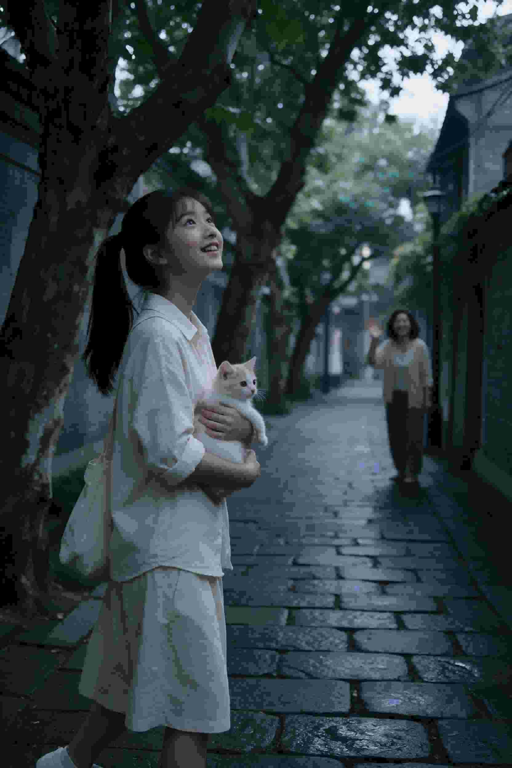 暗夜低语